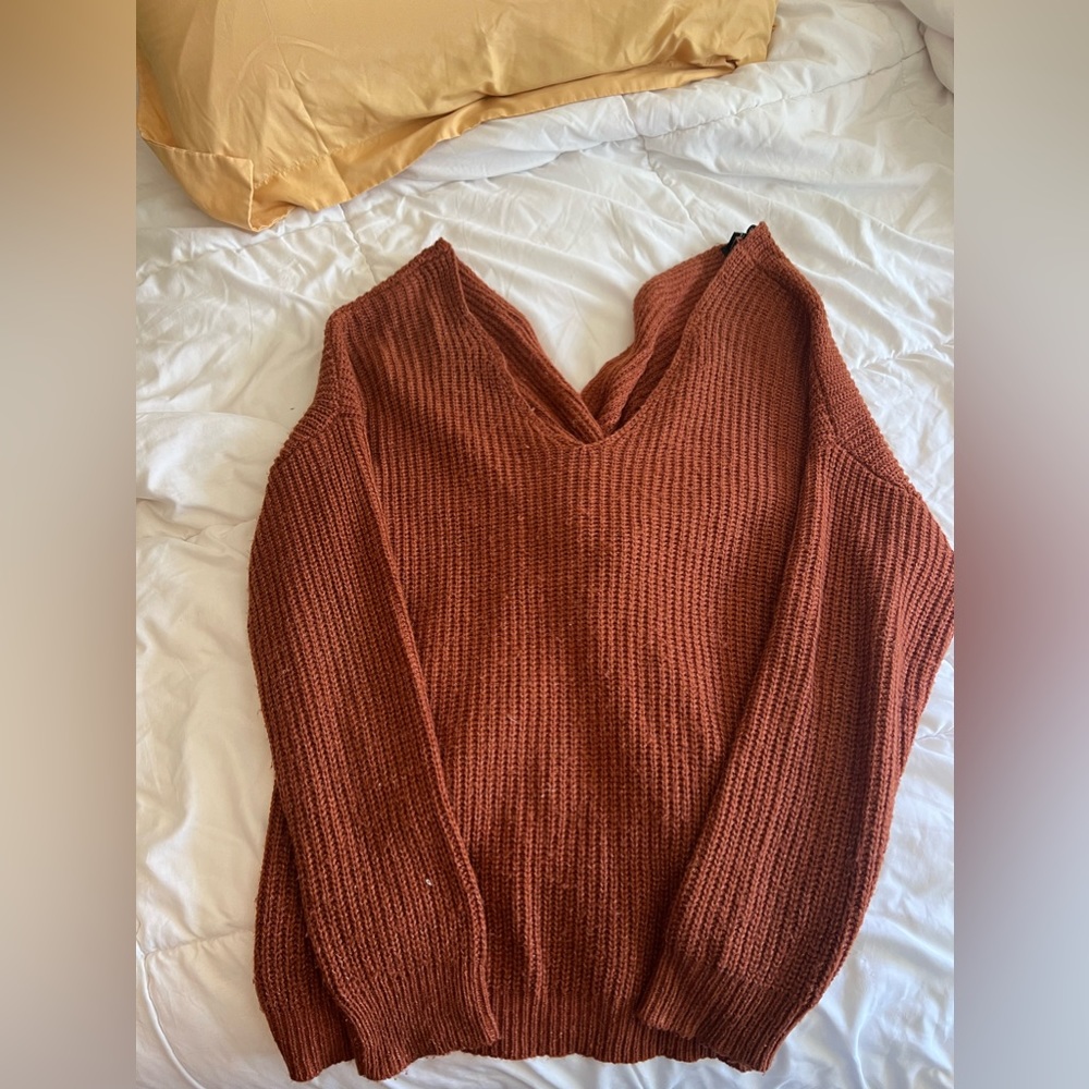 forever 21 cardigan that has a cute knot in the back!!